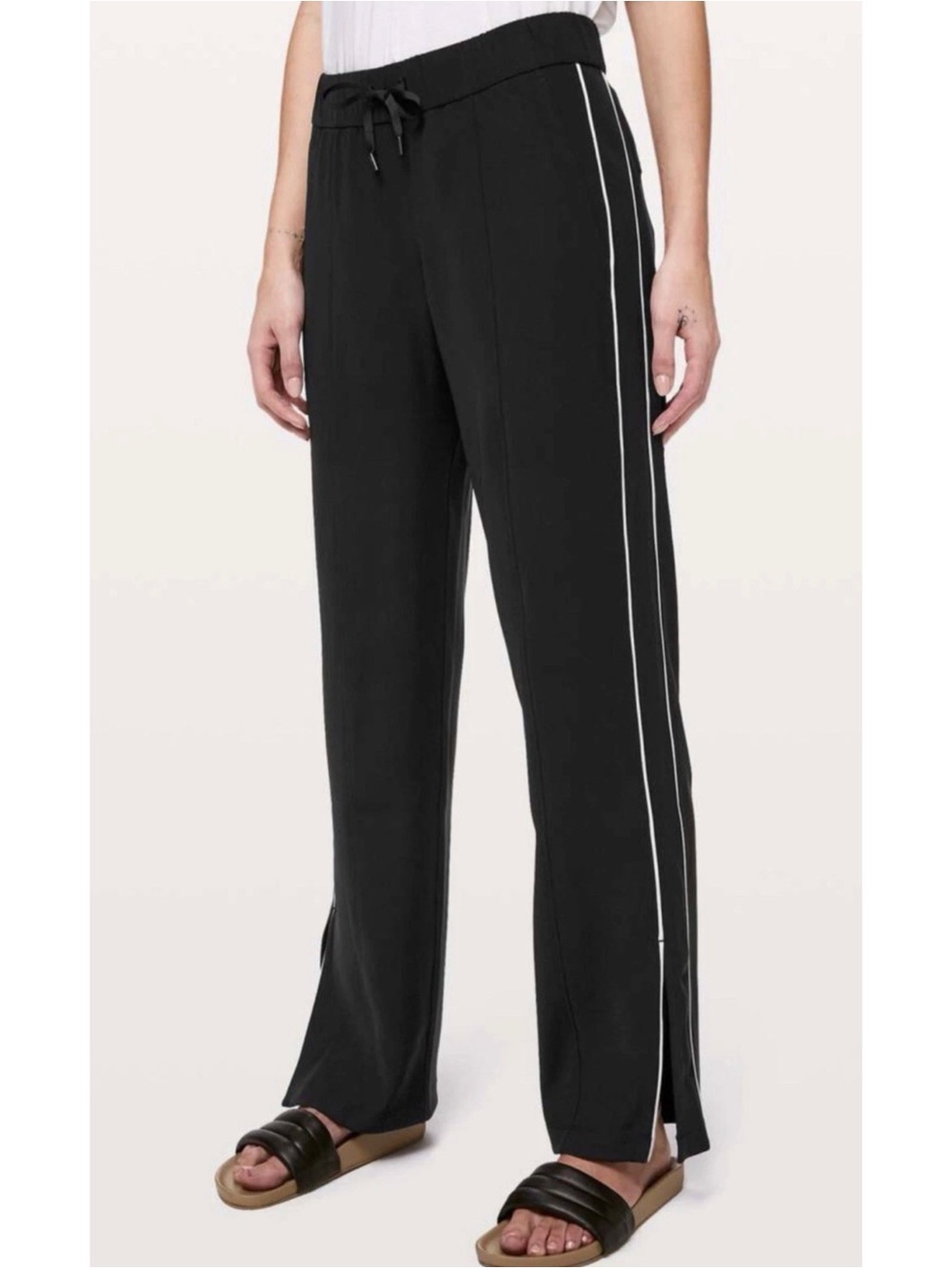 Lululemon Athletica Women’s On The Right Track Feel Pants Black